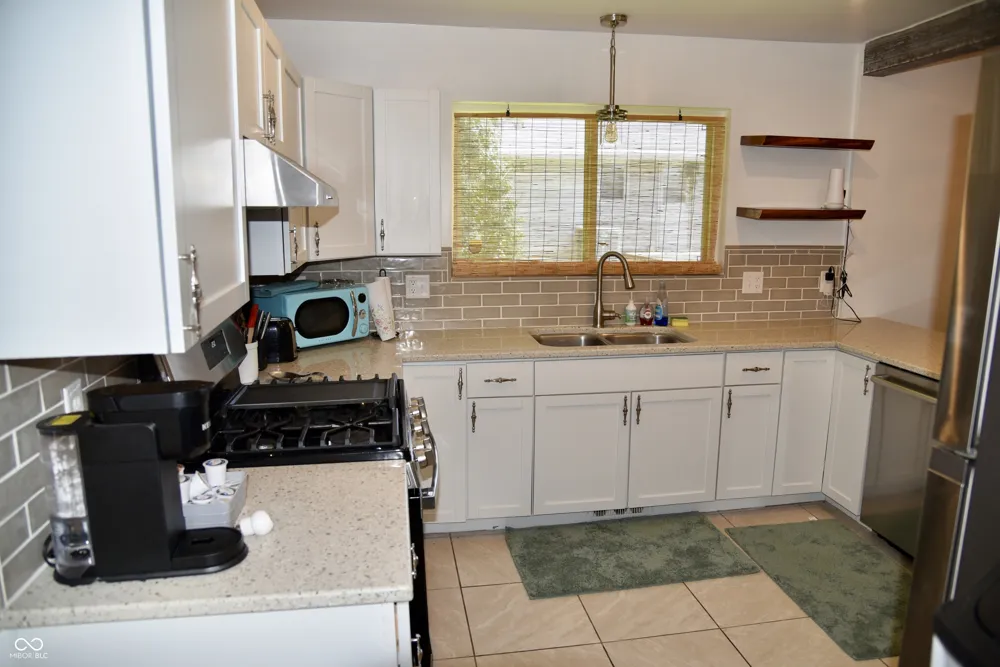 614 W Allen Street Bloomington, IN 47403