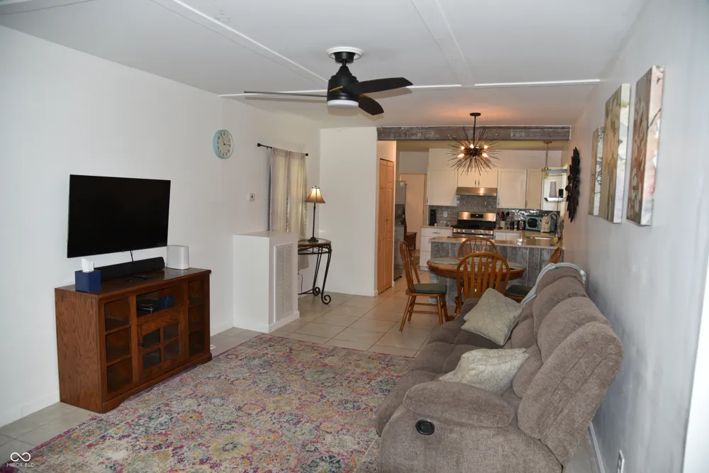 614 W Allen Street Bloomington, IN 47403