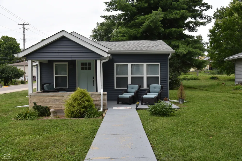 614 W Allen Street Bloomington, IN 47403