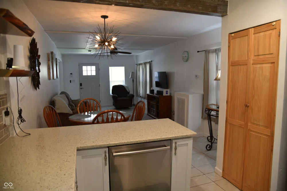614 W Allen Street Bloomington, IN 47403