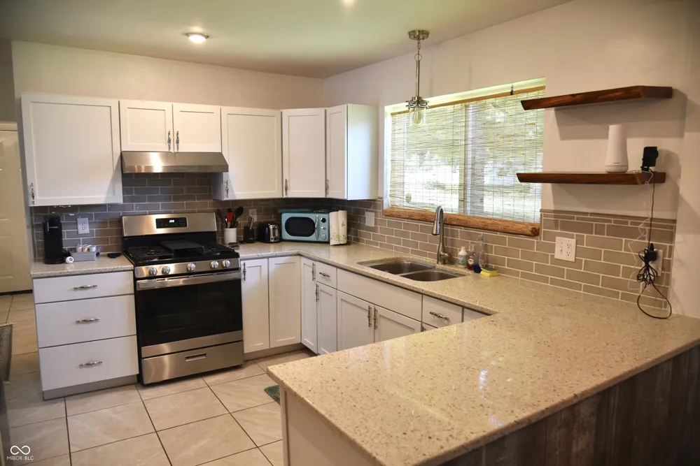 614 W Allen Street Bloomington, IN 47403