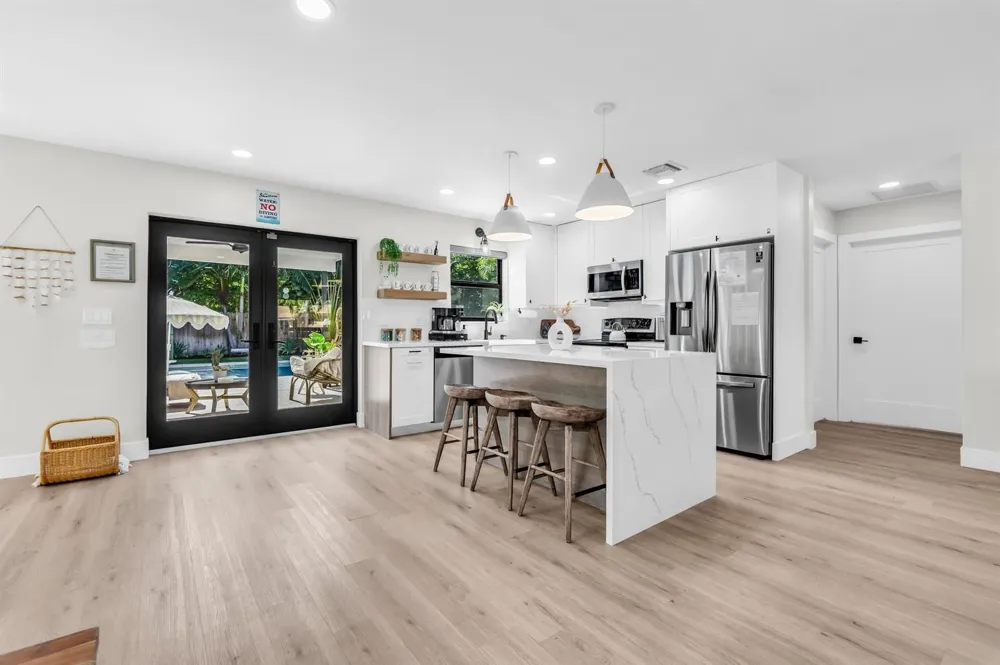 300 SE 8th Avenue Deerfield Beach, FL 33441