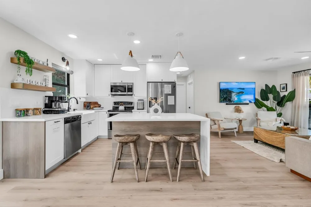 300 SE 8th Avenue Deerfield Beach, FL 33441