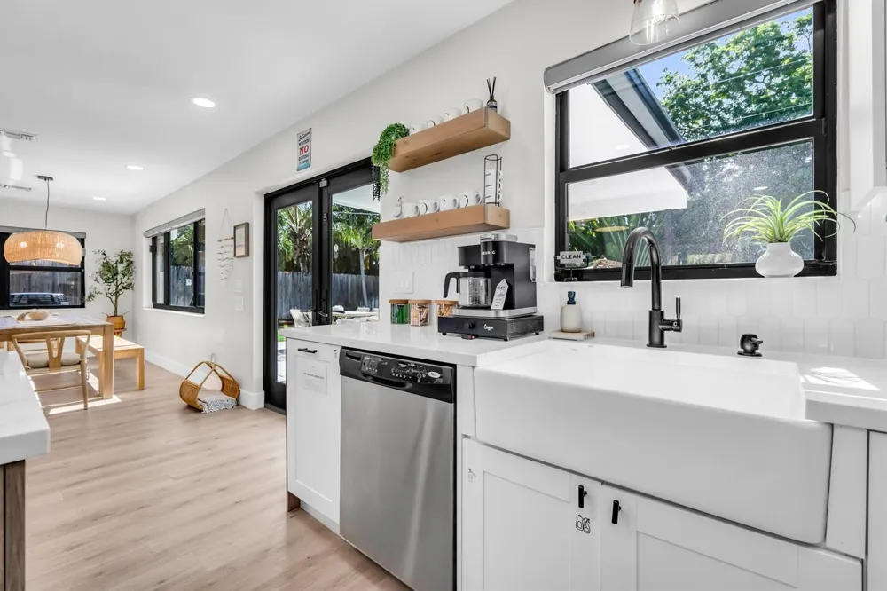 300 SE 8th Avenue Deerfield Beach, FL 33441