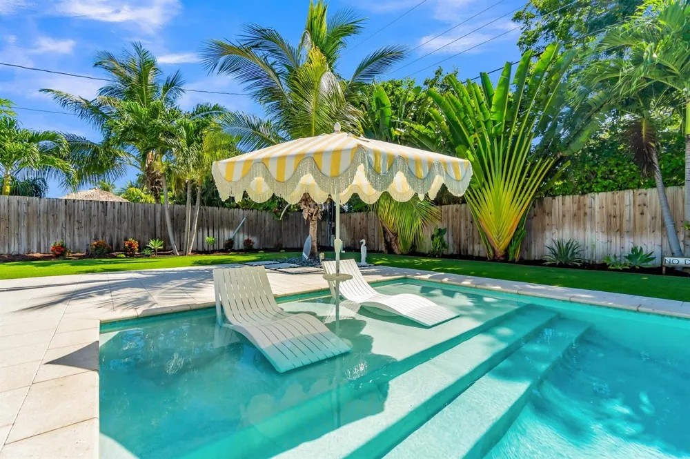 300 SE 8th Avenue Deerfield Beach, FL 33441