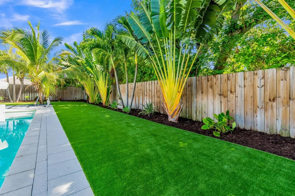 300 SE 8th Avenue Deerfield Beach, FL 33441
