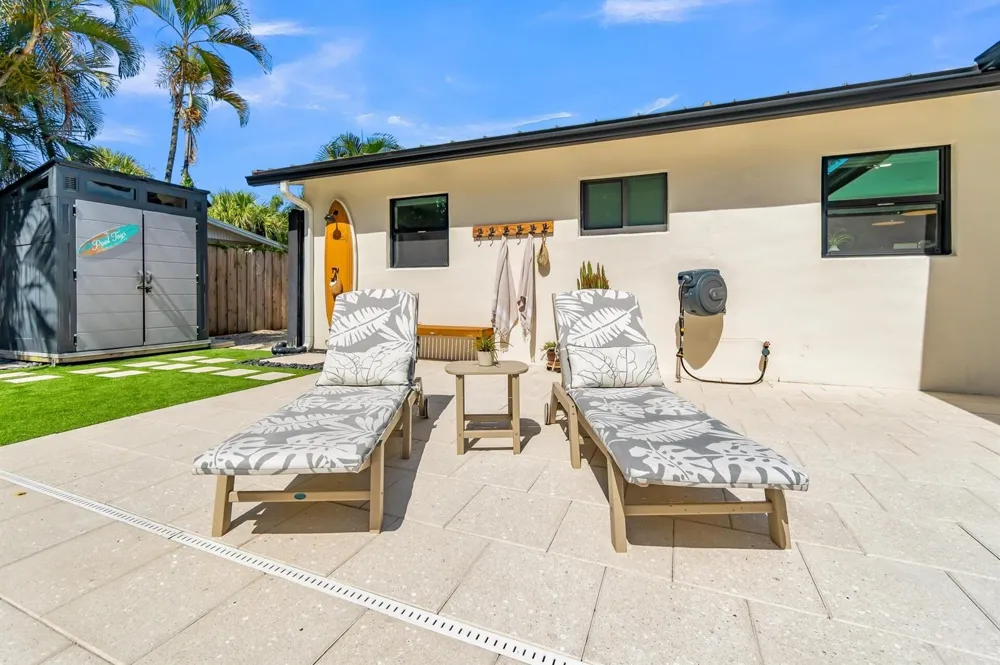 300 SE 8th Avenue Deerfield Beach, FL 33441