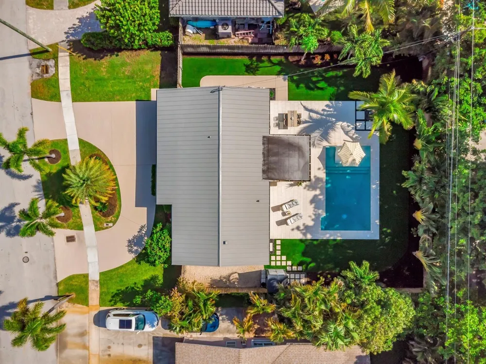 300 SE 8th Avenue Deerfield Beach, FL 33441