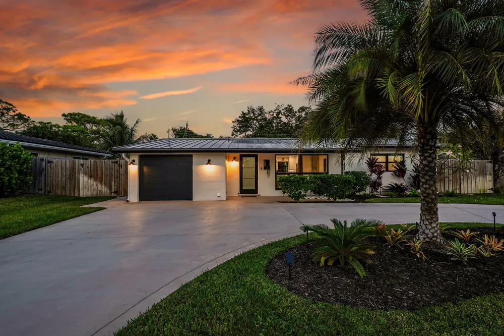 300 SE 8th Avenue Deerfield Beach, FL 33441
