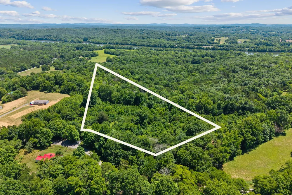0 Belotes Bend Rd Castalian Springs, TN 37031