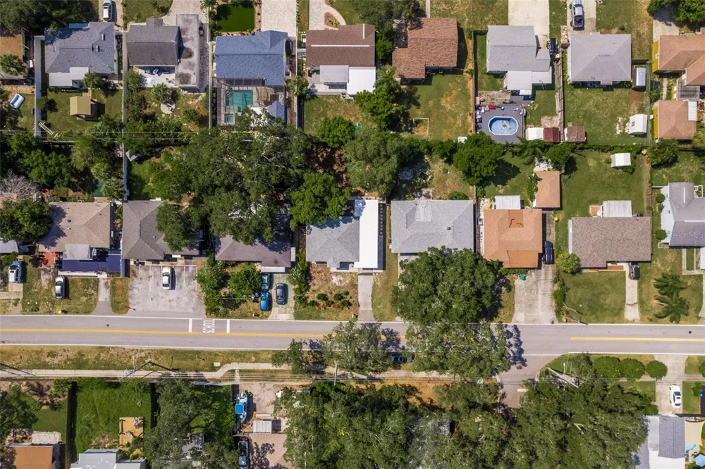 1253 UNION STREET Clearwater, FL 33755