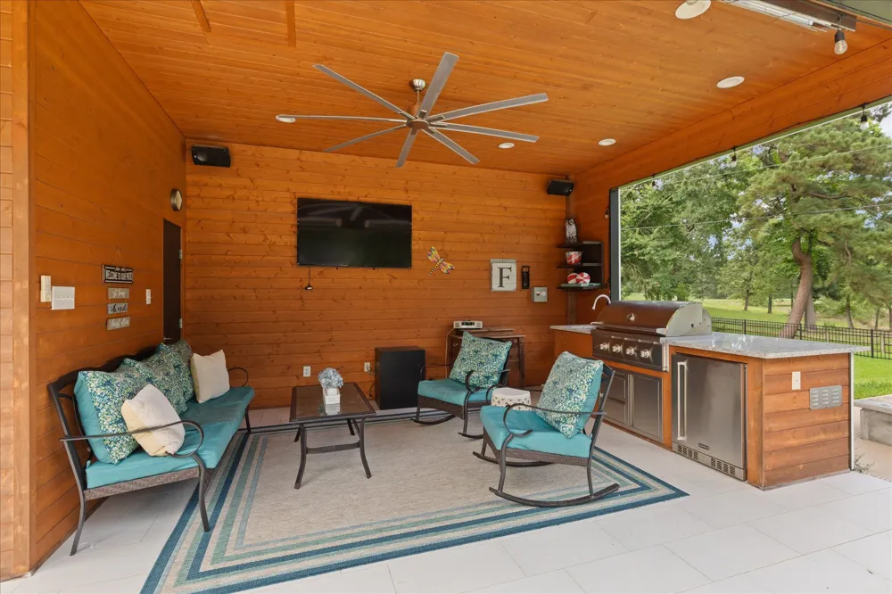 350 Pecan Creek Drive Henderson, TX 75654