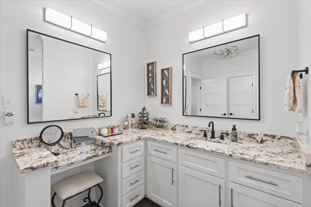 350 Pecan Creek Drive Henderson, TX 75654