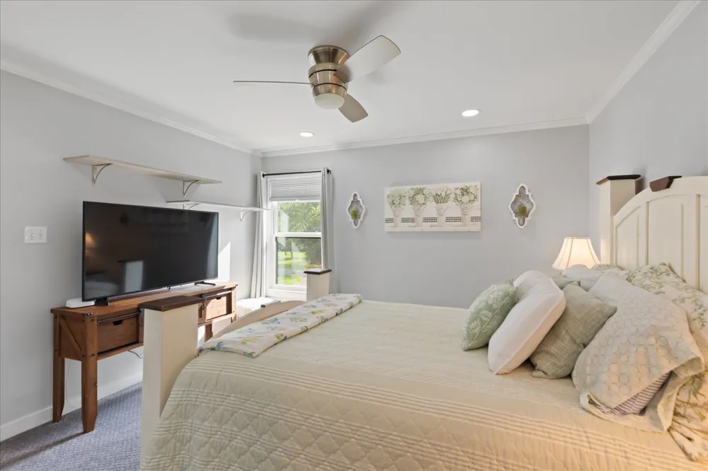 350 Pecan Creek Drive Henderson, TX 75654