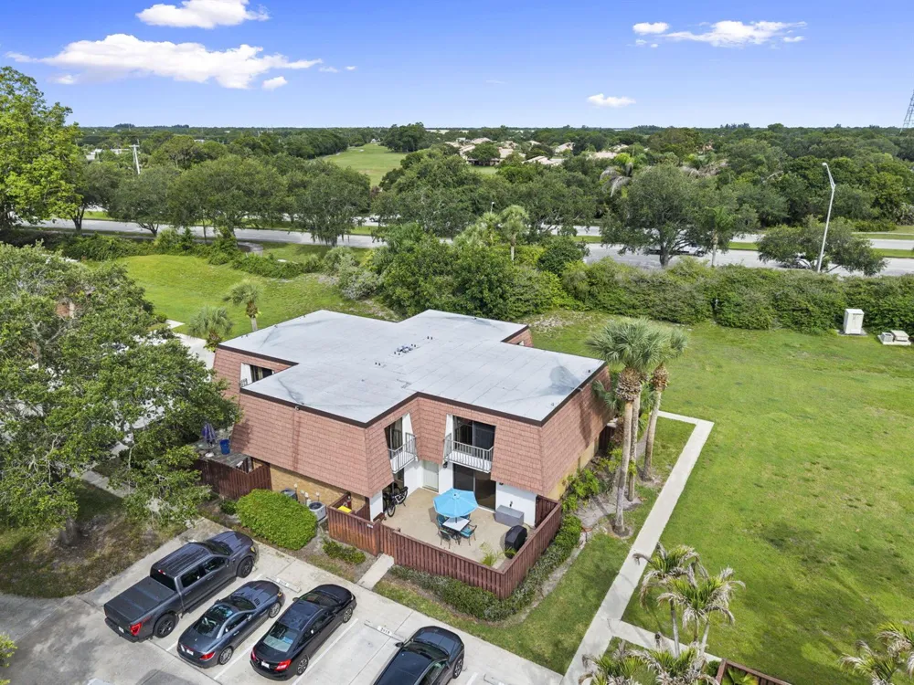 2916 SW Sunset Trace Circle Palm City, FL 34990