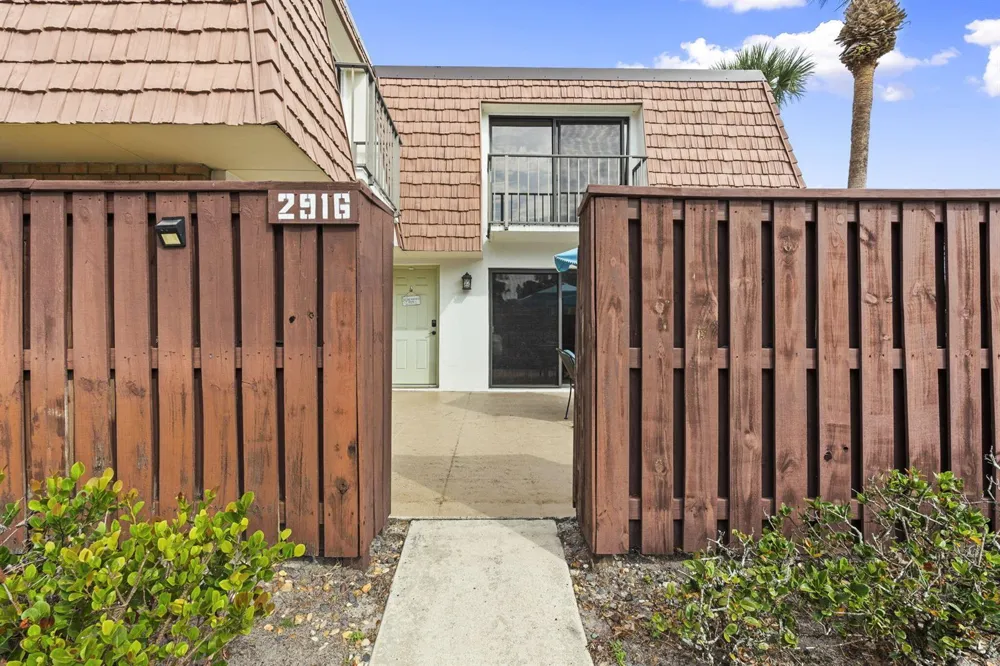 2916 SW Sunset Trace Circle Palm City, FL 34990