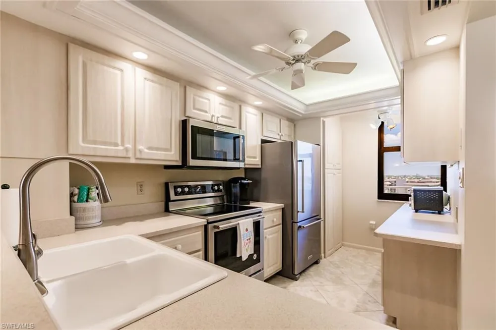 260 Seaview Court #904 Marco Island, FL 34145