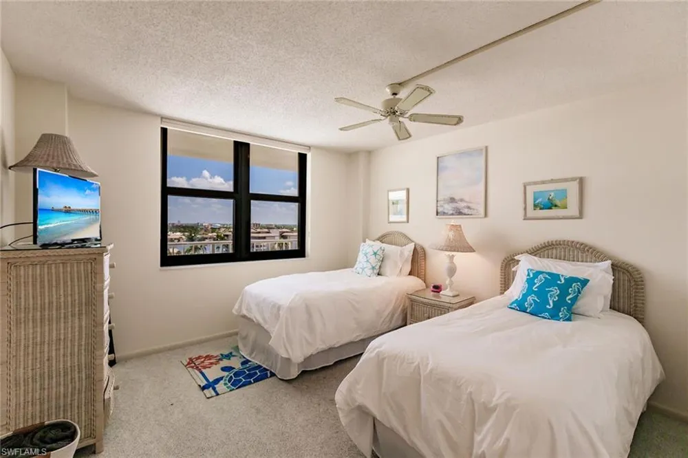 260 Seaview Court #904 Marco Island, FL 34145