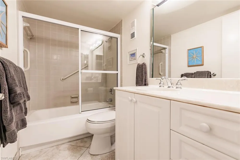 260 Seaview Court #904 Marco Island, FL 34145