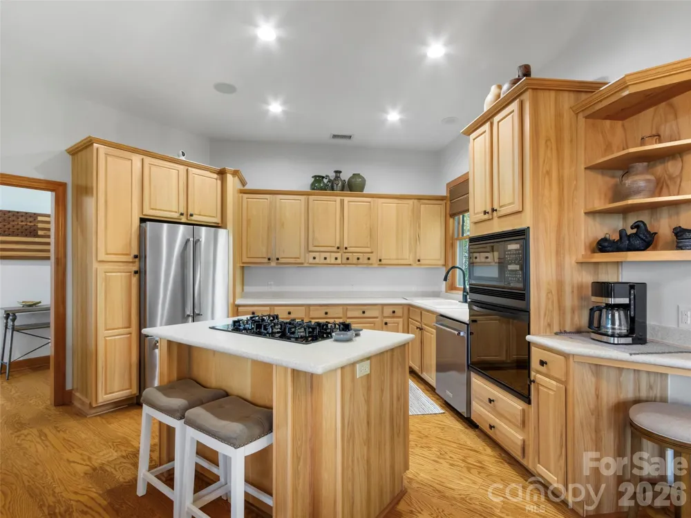 115 Stoney Falls Loop #D1 Burnsville, NC 28714