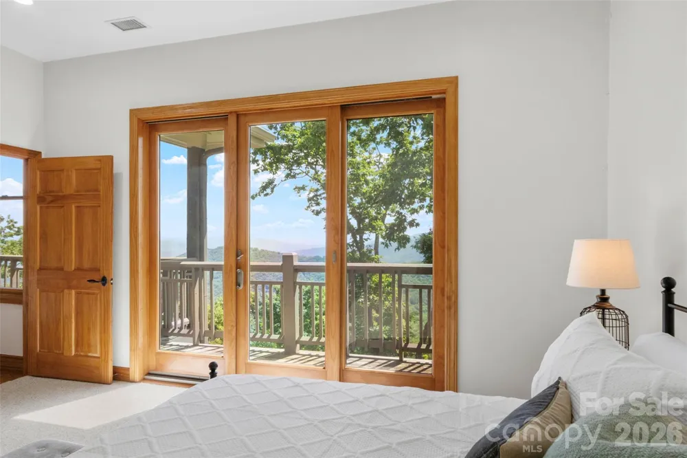 115 Stoney Falls Loop #D1 Burnsville, NC 28714