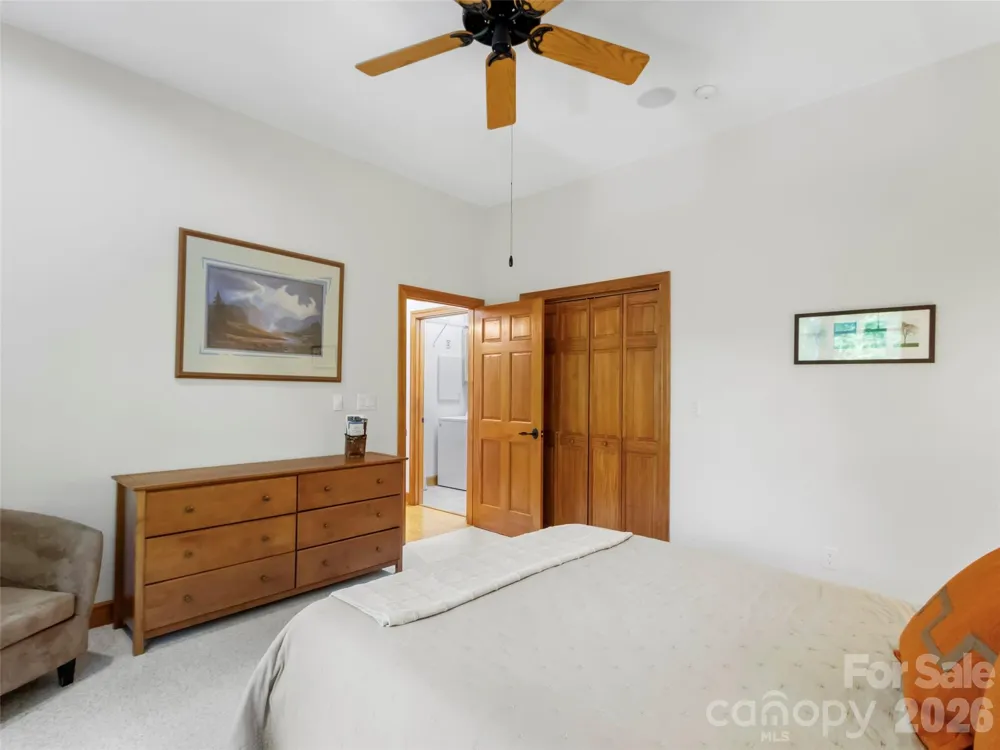 115 Stoney Falls Loop #D1 Burnsville, NC 28714