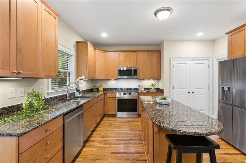 280 3rd Avenue Avondale Estates, GA 30002