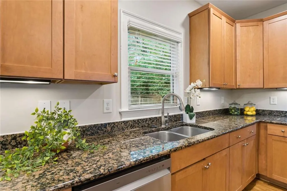 280 3rd Avenue Avondale Estates, GA 30002