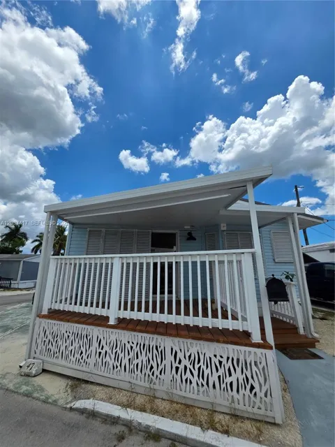 17350 SW 232nd St  Lot #47