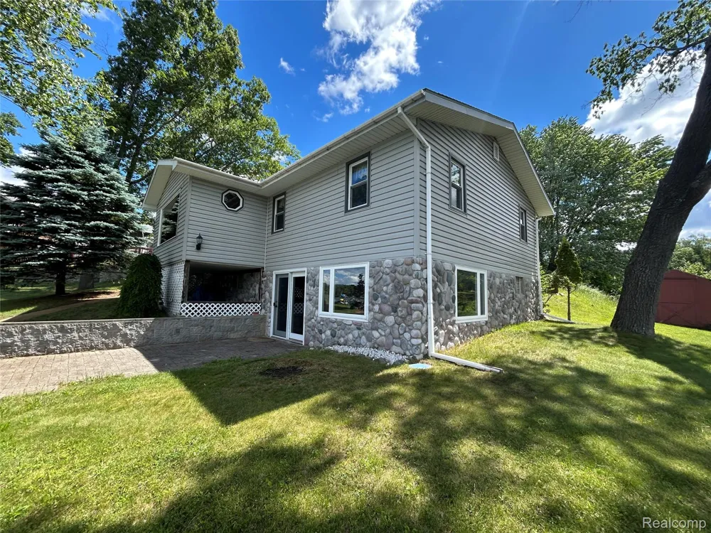 1931 Easy Street Grant Township, MI 48748