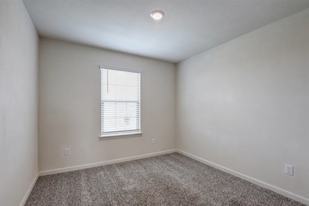 203 Drifter Drive Newark, TX 76071
