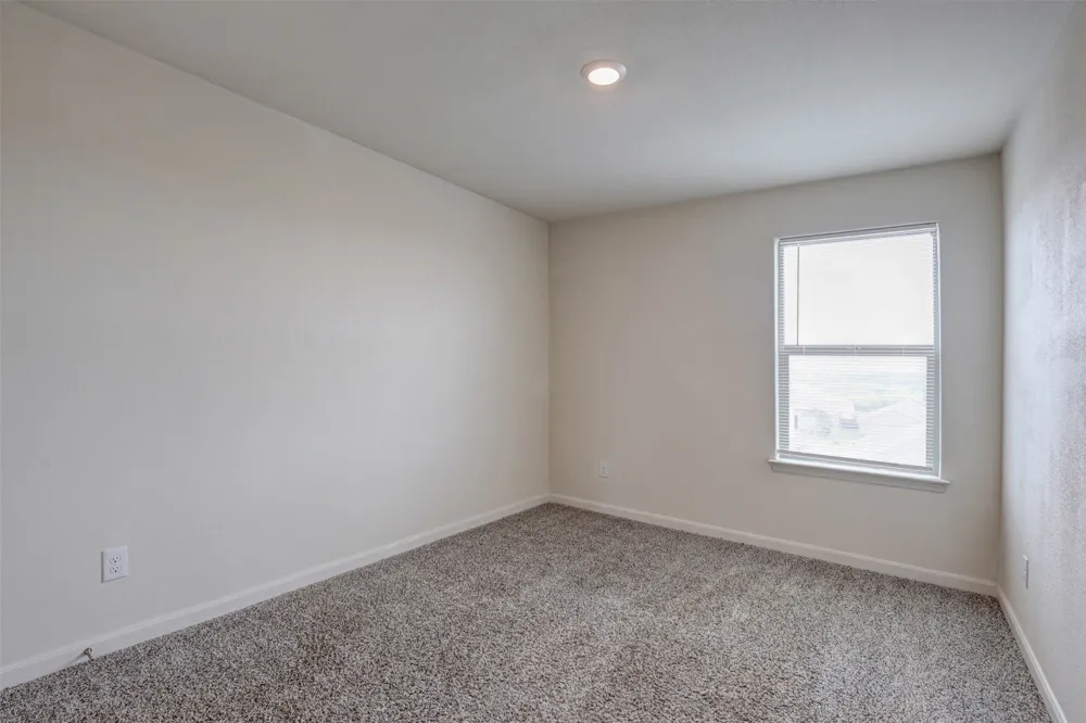 203 Drifter Drive Newark, TX 76071