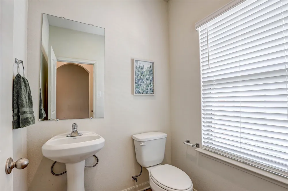 203 Drifter Drive Newark, TX 76071