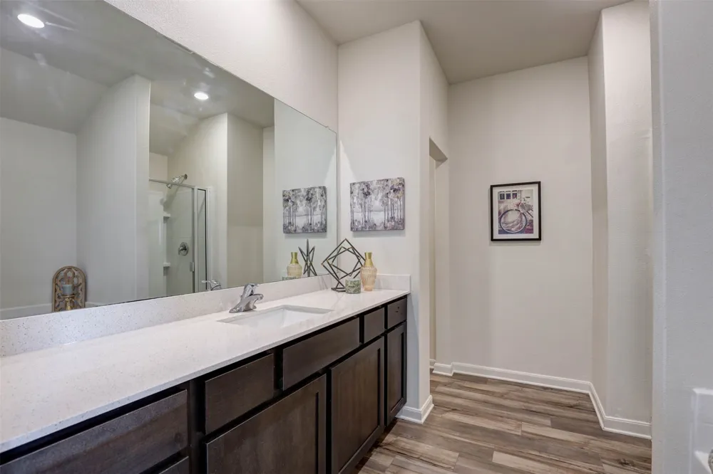 203 Drifter Drive Newark, TX 76071