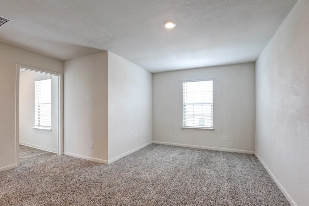 203 Drifter Drive Newark, TX 76071