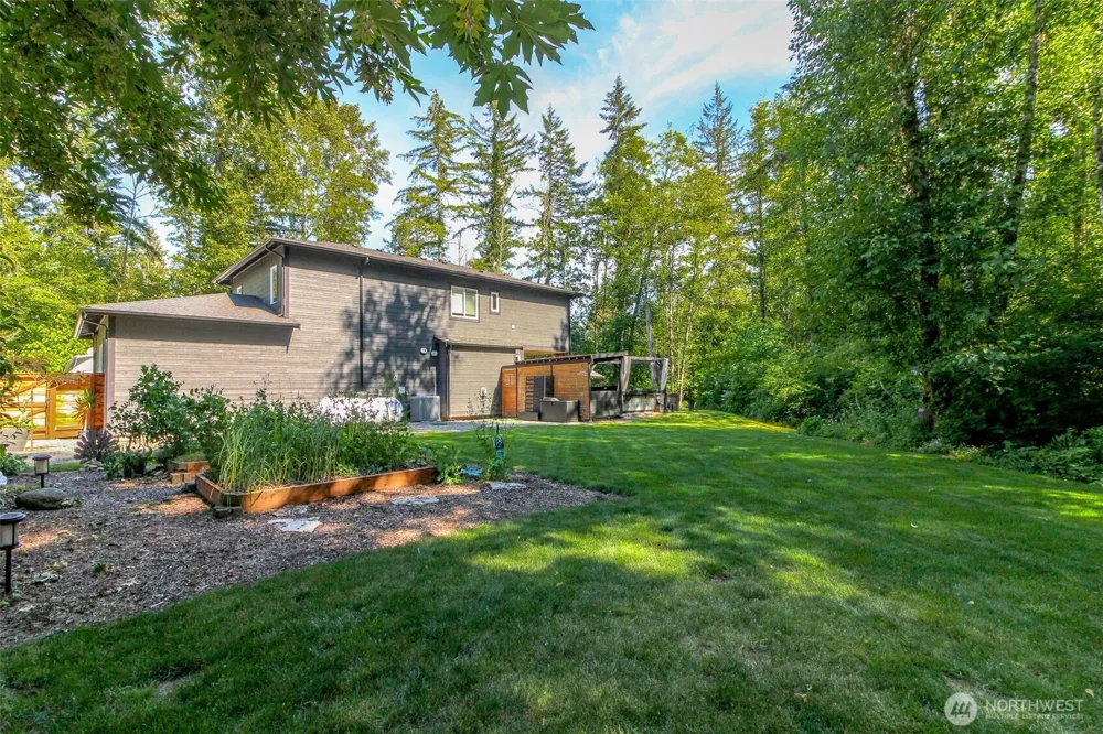9308 270th Street E Graham, WA 98338