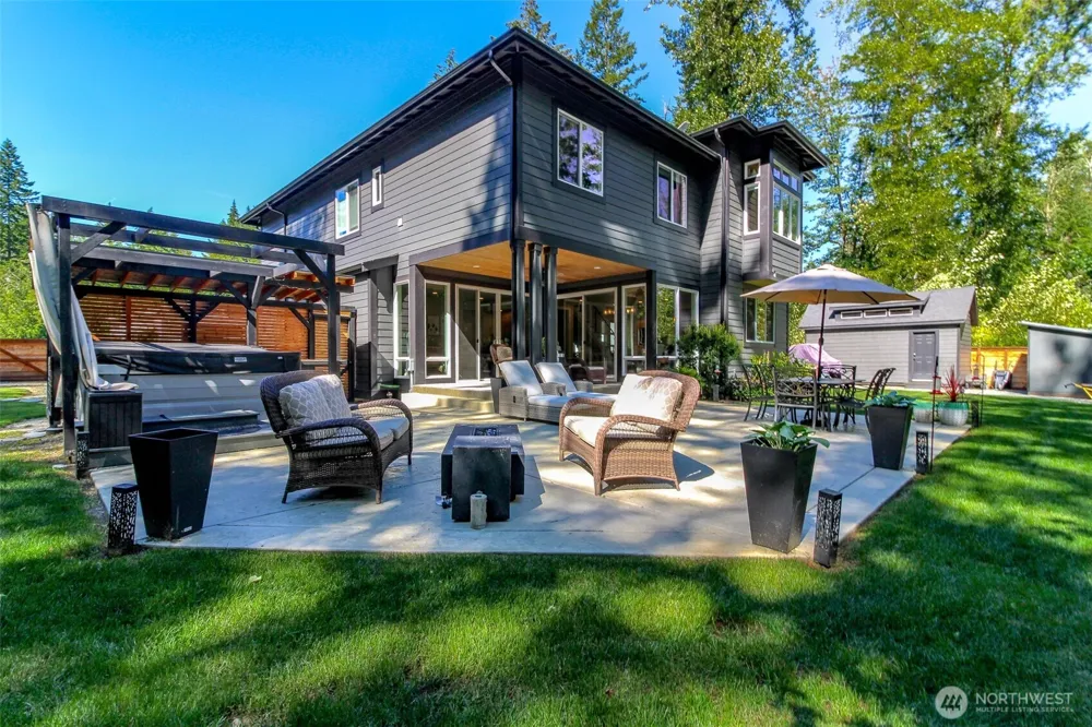 9308 270th Street E Graham, WA 98338