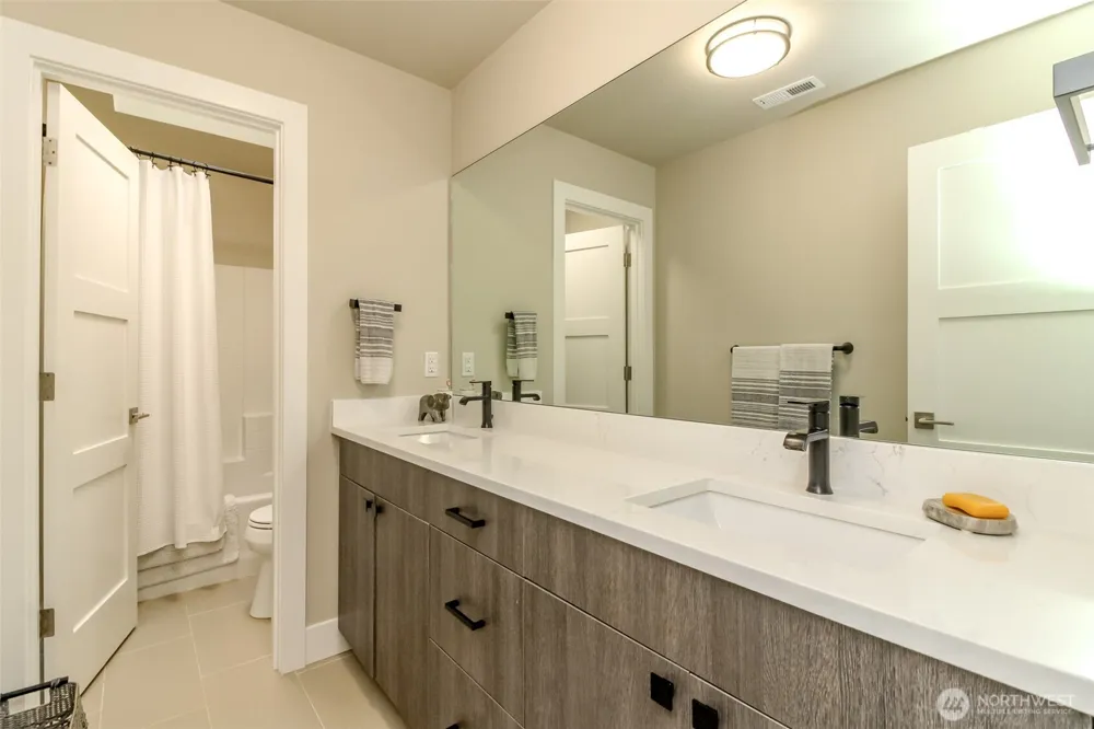 9308 270th Street E Graham, WA 98338