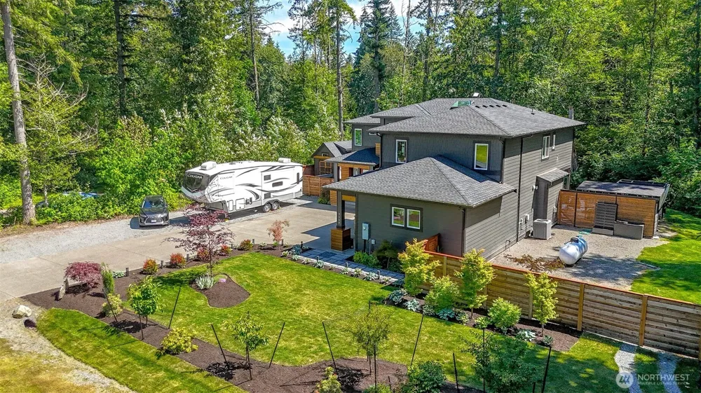 9308 270th Street E Graham, WA 98338