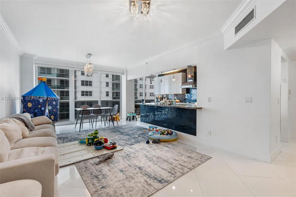 9559 Collins Ave #S4-J Surfside, FL 33154