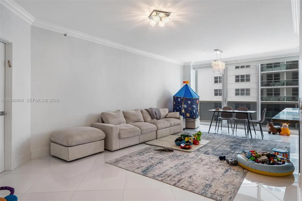 9559 Collins Ave #S4-J Surfside, FL 33154