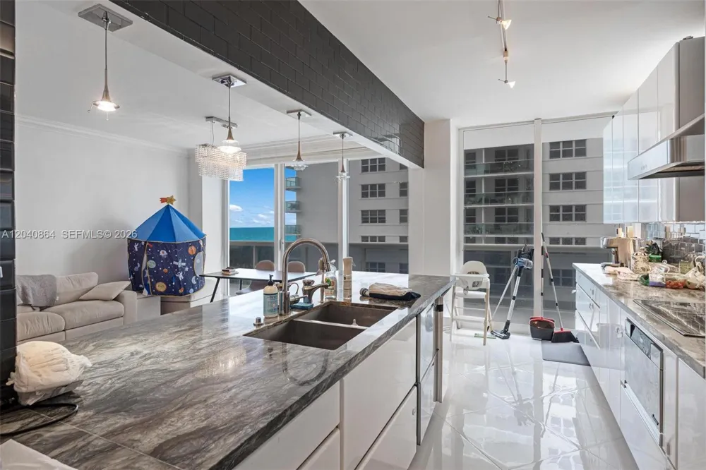 9559 Collins Ave #S4-J Surfside, FL 33154