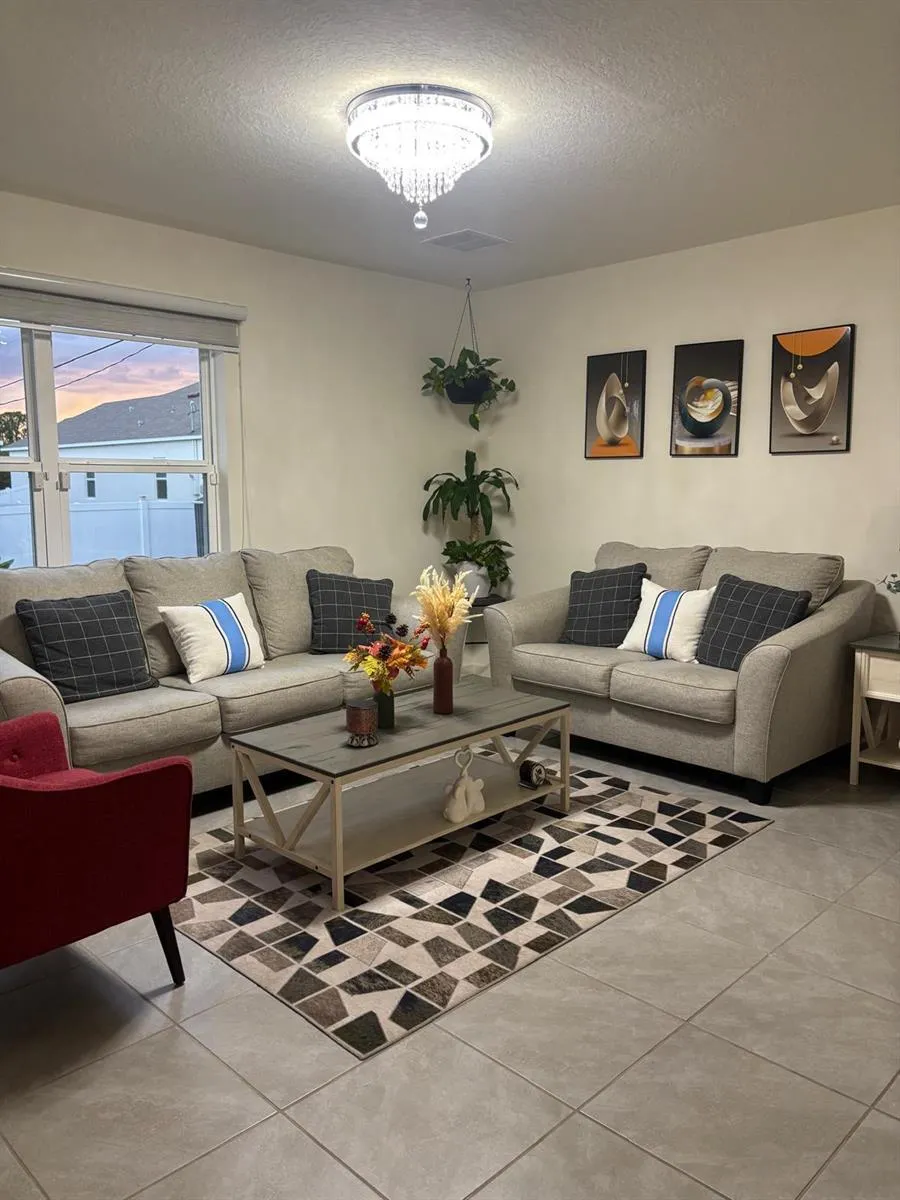 1598 Leeward Avenue SE Palm Bay, FL 32909