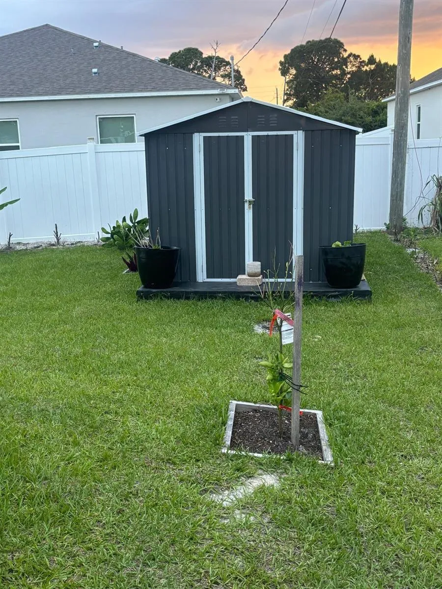 1598 Leeward Avenue SE Palm Bay, FL 32909