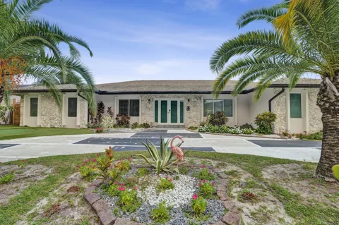 343 Layne Boulevard