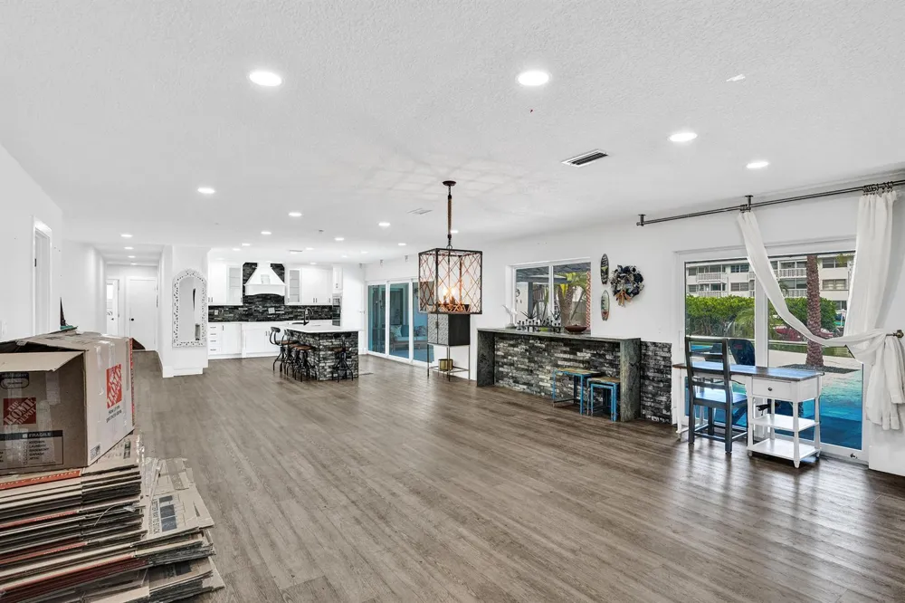 343 Layne Boulevard Hallandale Beach, FL 33009