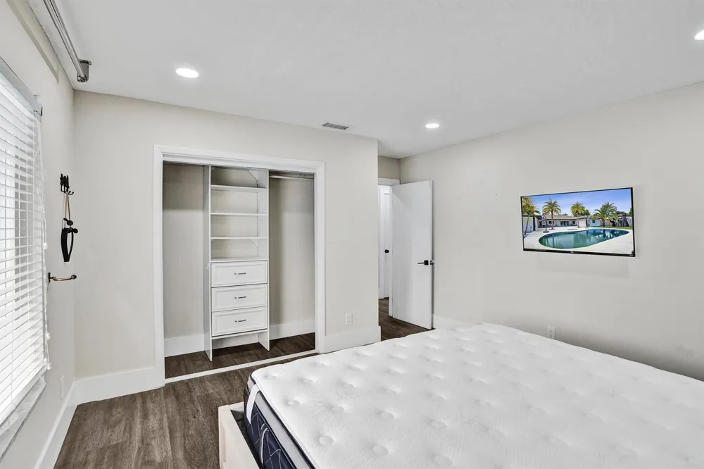 343 Layne Boulevard Hallandale Beach, FL 33009