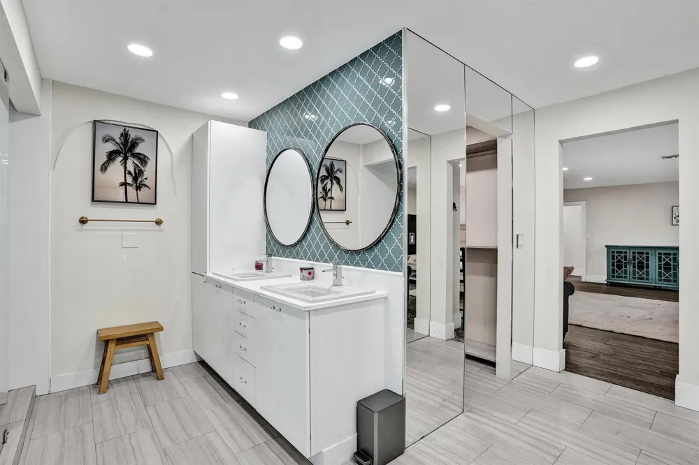 343 Layne Boulevard Hallandale Beach, FL 33009