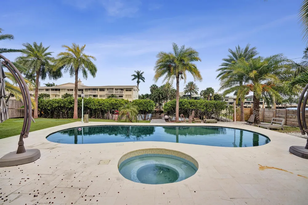 343 Layne Boulevard Hallandale Beach, FL 33009