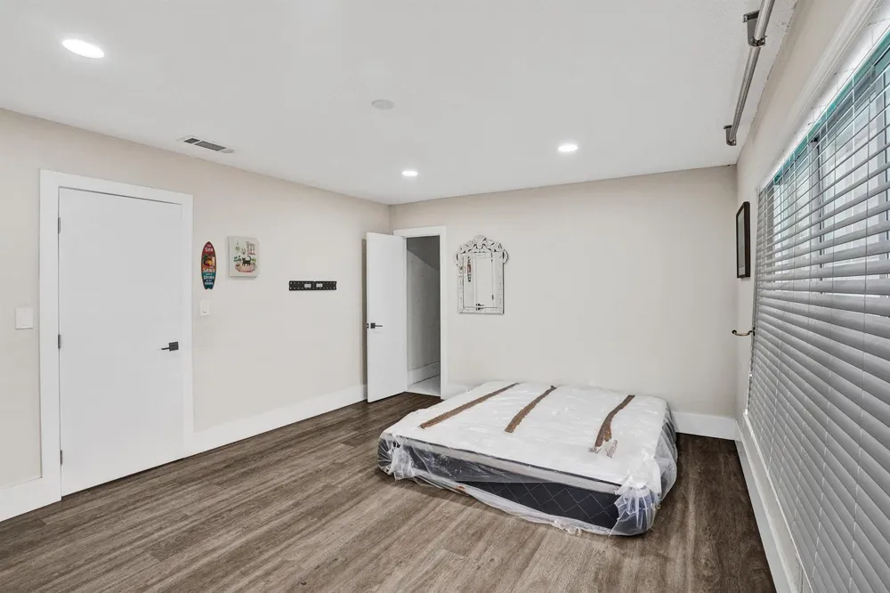 343 Layne Boulevard Hallandale Beach, FL 33009